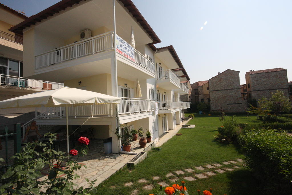 Pavloudis Apartments Psakoudia Exterior foto